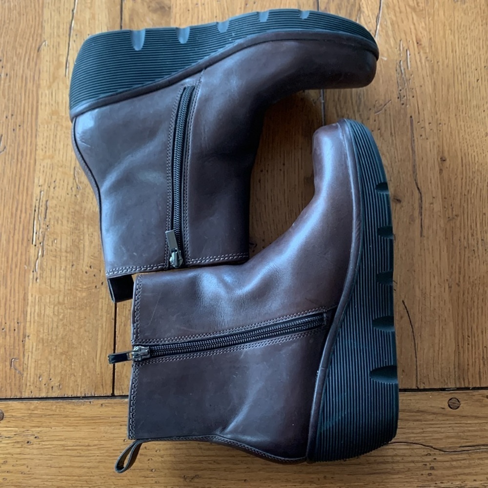 Clarks Artisan Clarene Surf Platform Boots Women’s Brown Chelsea Wedge Size 9 - Picture 4 of 12